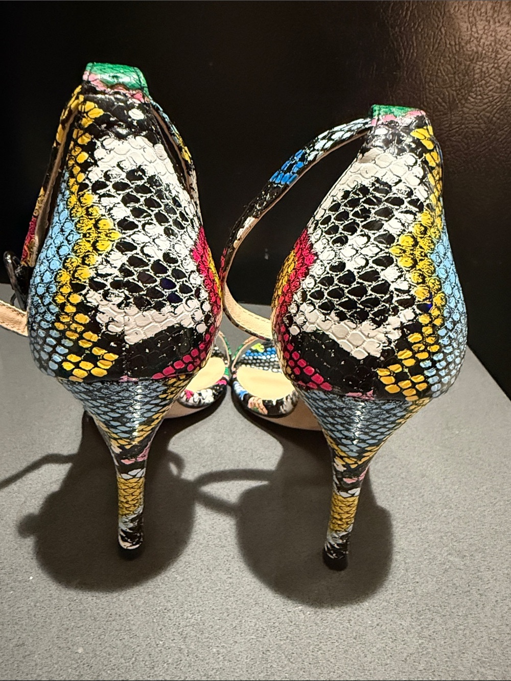 Neiman Marcus snakeskin multi colored heels in a size 61/2M - Picture 3 of 7
